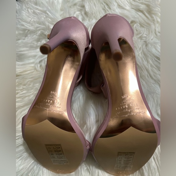NIBSatin Elira Bow Sandals High Heels Sandals-Ted Baker (Light Pink Satin)US 9 - Picture 10 of 14